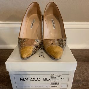 Manolo Blahnik Dora’s Leather Pumps